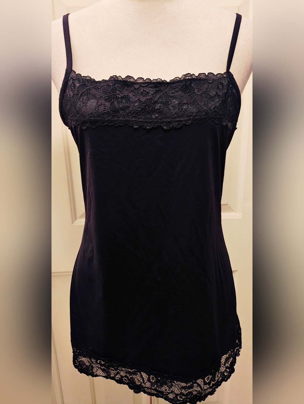 Y2K Maurices Black Lace Trim Cami Tank Top.